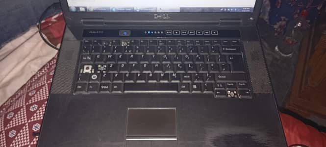 intel,R CORE TM2 DUO CPU T6670 64 BIT  . . . .   3GB RAM   . . . . . .   150G