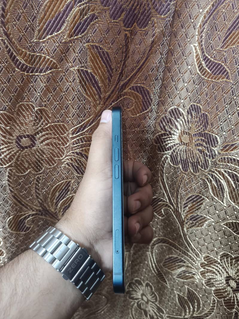 Apple iPhone 13 jv 2
