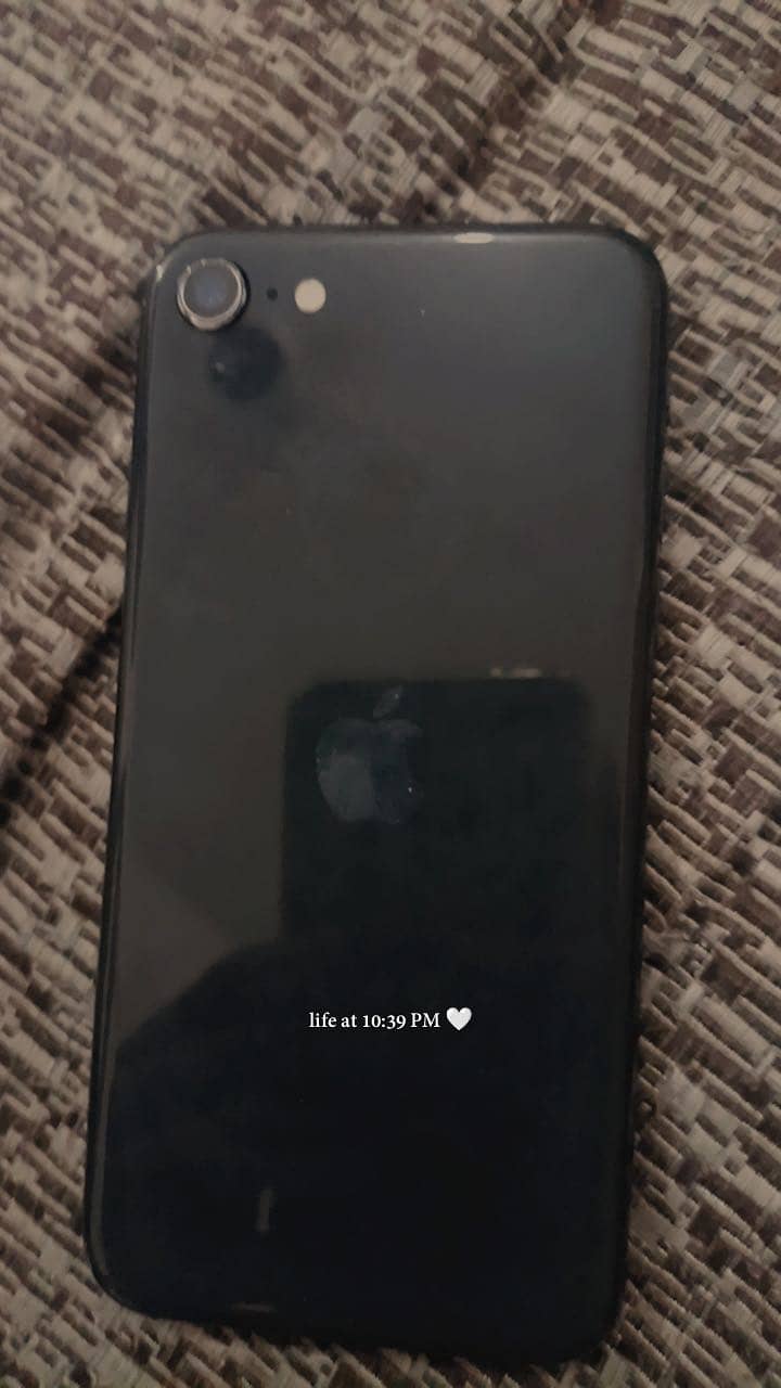 Apple iPhone 8 2