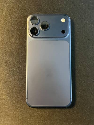 Apple iPhone 17 Pro Max jv