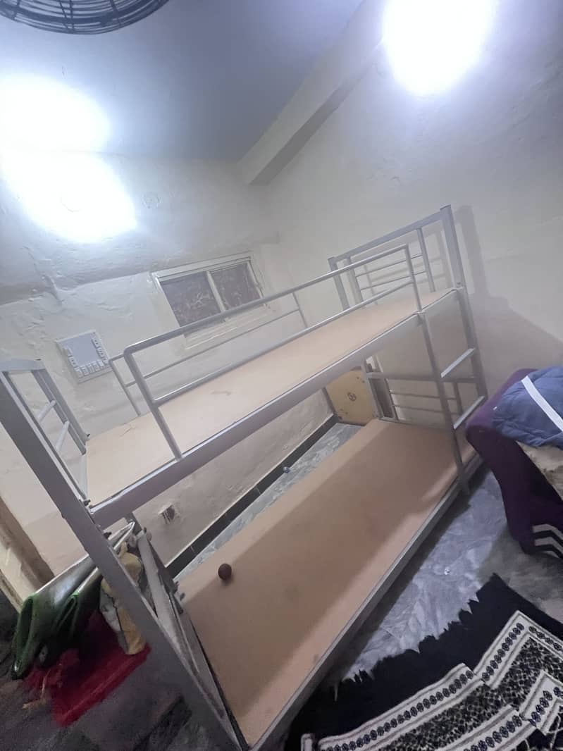 Metal bunk bed 2