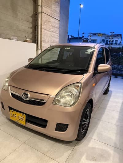 Daihatsu Mira 2010