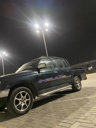 Toyota Hilux 1998