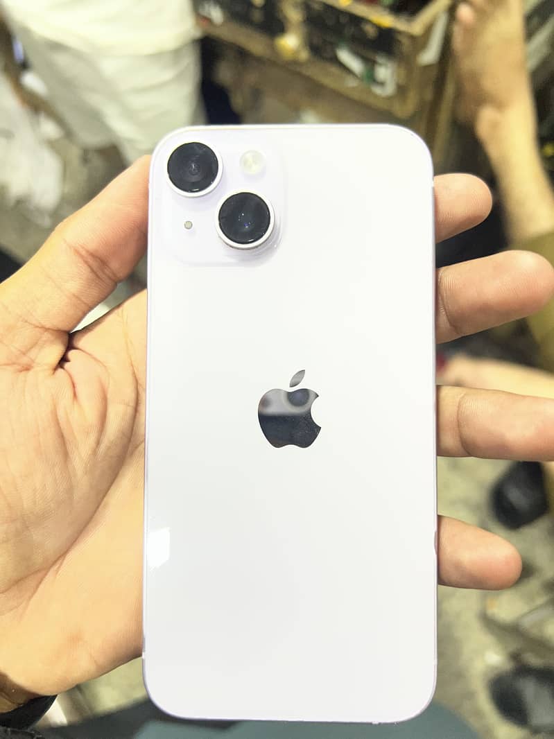 Apple iPhone 14 2