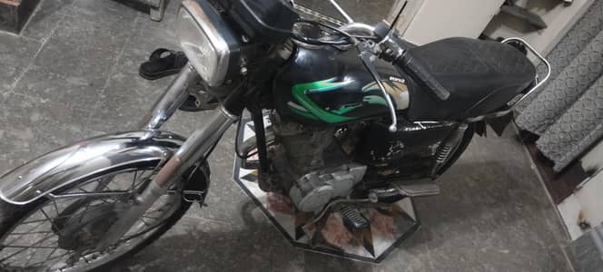 unique 125
