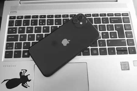 Exchange iPhone 11 Pro Or Max ,12 ,13 Read Description