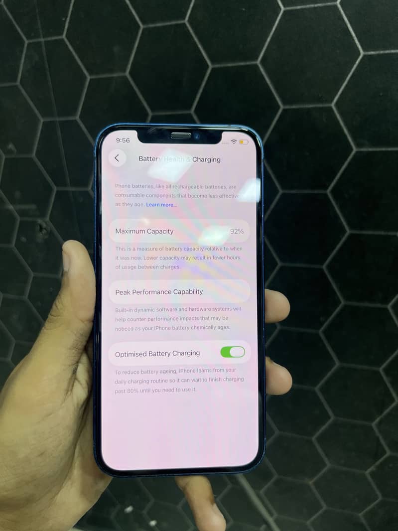 Apple iPhone 12 1