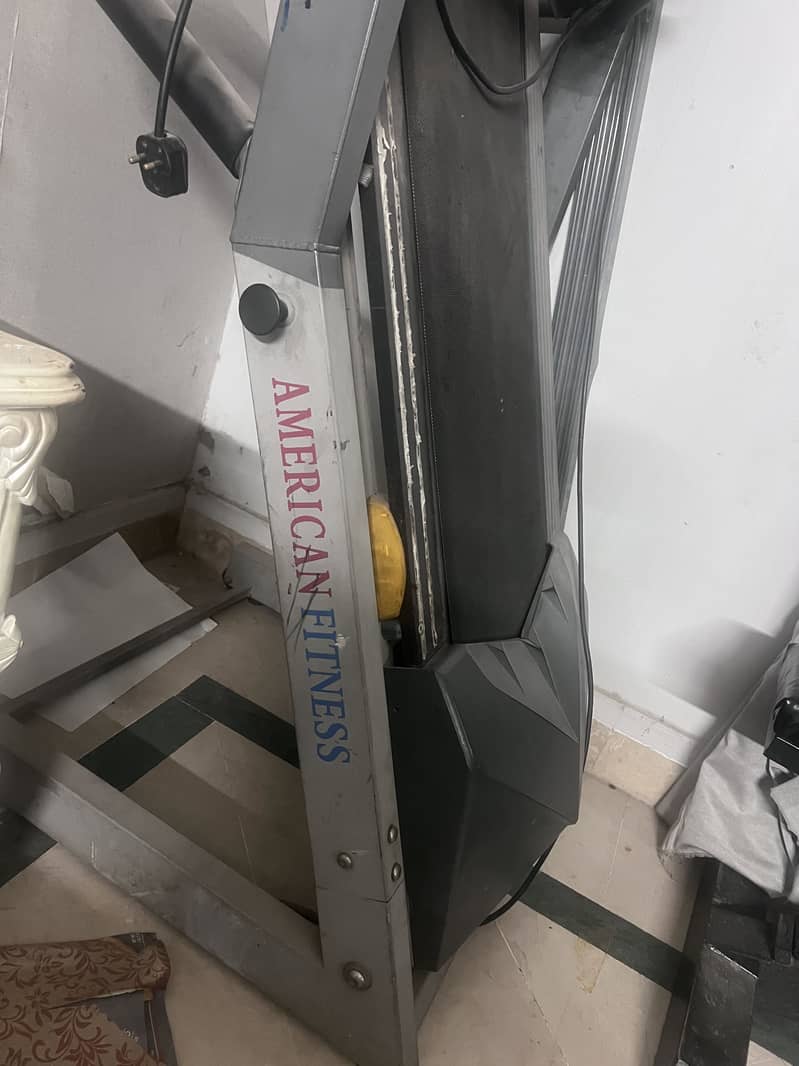 Running machine 4