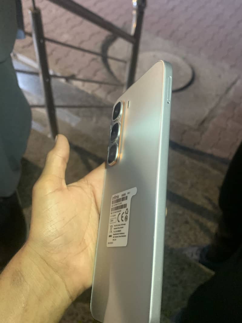 Infinix Note 60 1
