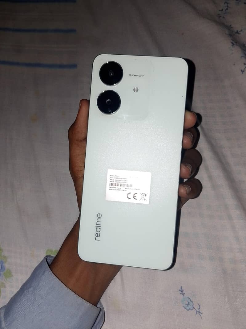 Realme U1 0