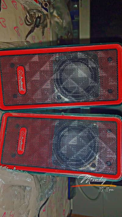 Audionic Octane U-25 Speakers for Sale dabbe ke sath