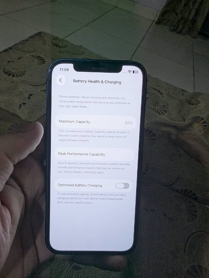 Apple iPhone 12 3