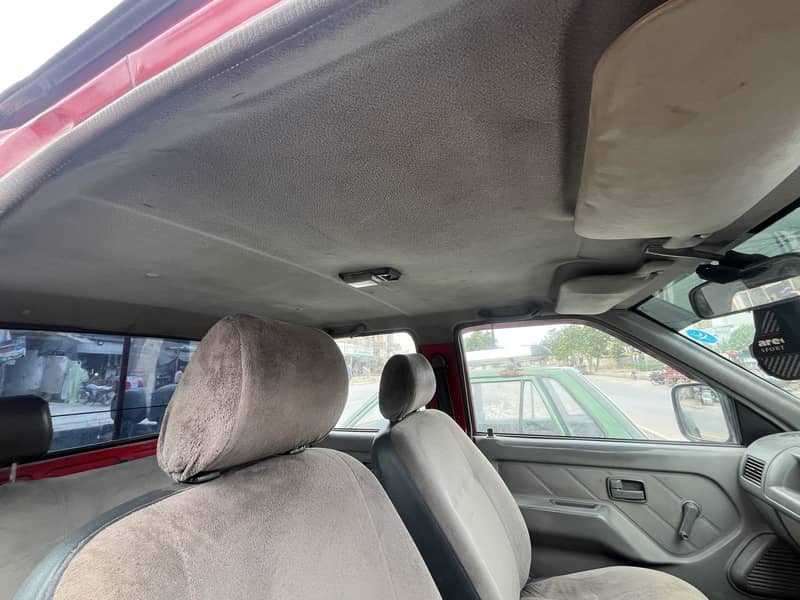 Isuzu D-Max 2002 7