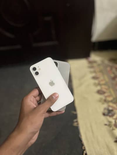Apple iPhone 12 water pack exchange posibal