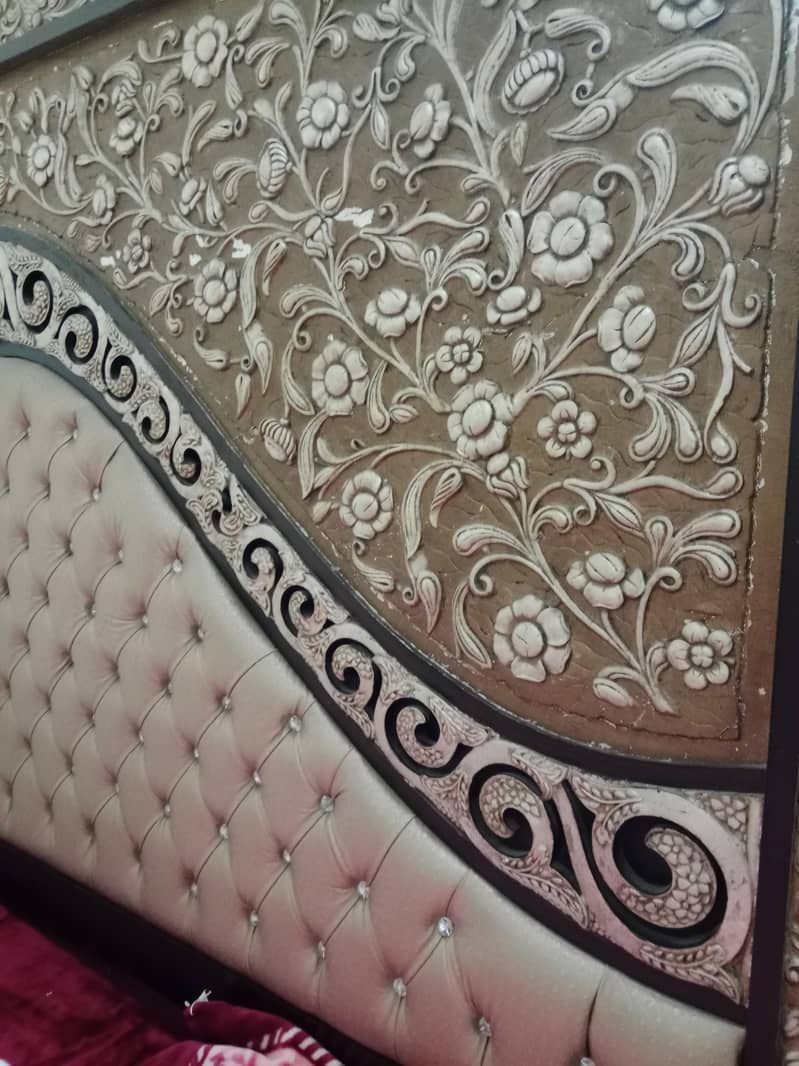 Bed dressing 0