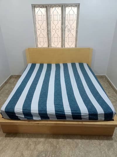 King Size with Spring Mattress