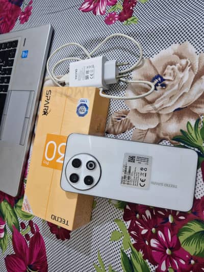 Tecno SPARK 30 Pro 8+8 / 128 zero piece