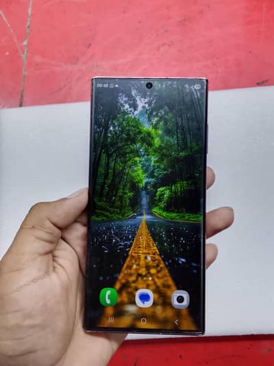 Samsung Mobile S22 Ultra urgent sale