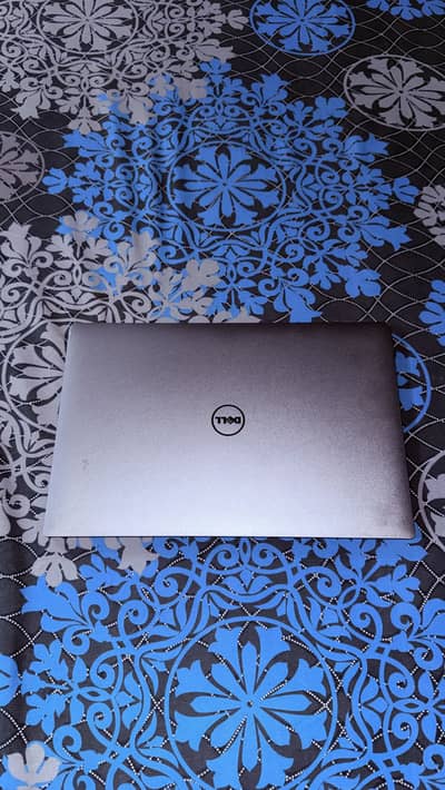 Dell Precision 5520 Core i7 6820HQ 512 GB