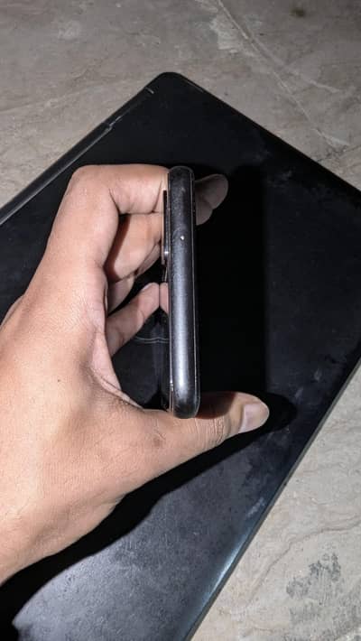 Google Pixel 4 XL call and WhatsApp 03279927783