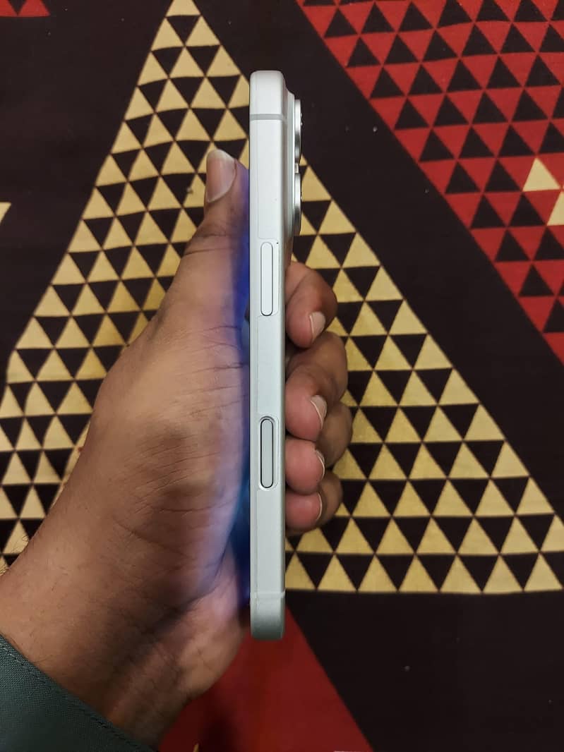 Apple iPhone 17 Pro 3