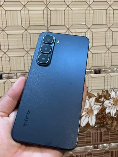 Infinix Hot 50i
