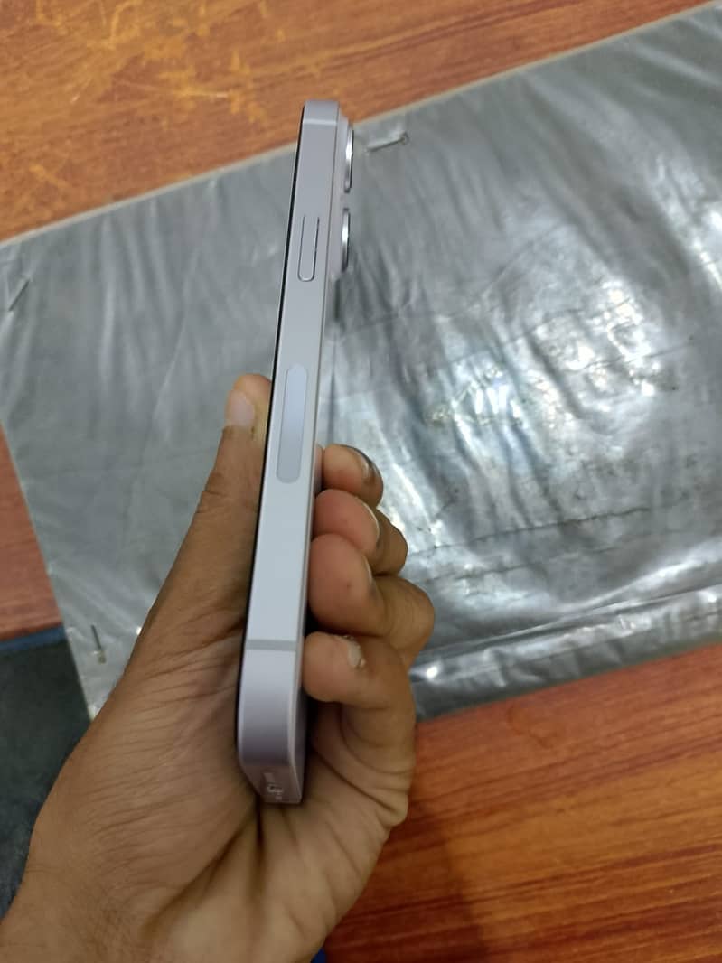 Apple iPhone 14 1