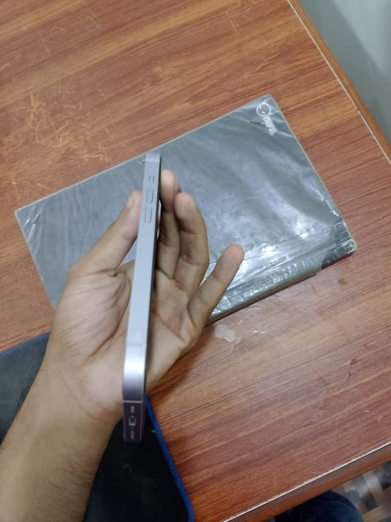 Apple iPhone 14 6