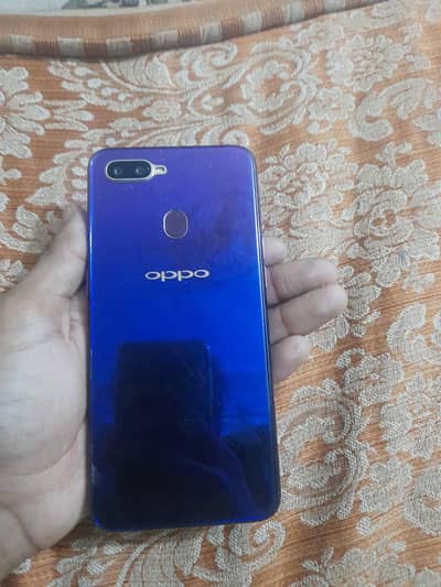 OPPO F9