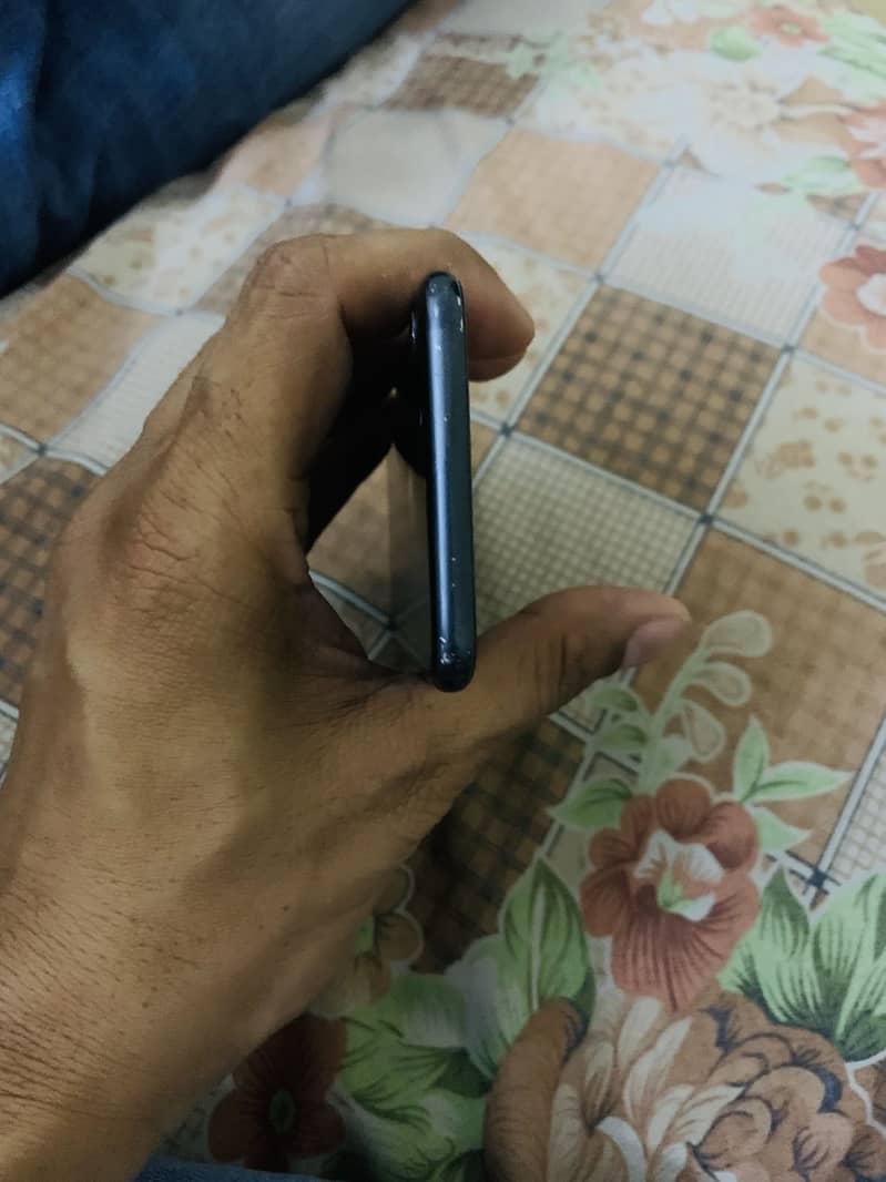 Apple iPhone 7 8