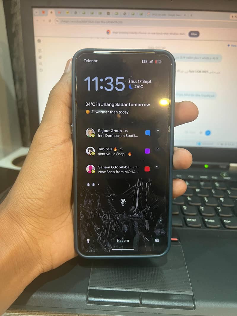 Google Pixel 8 3