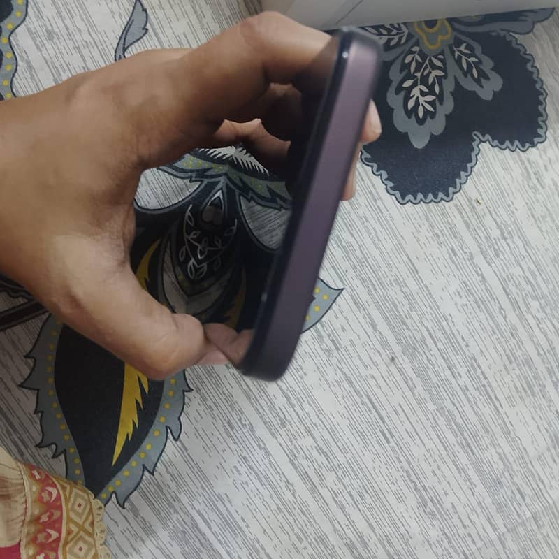 OPPO A6 1