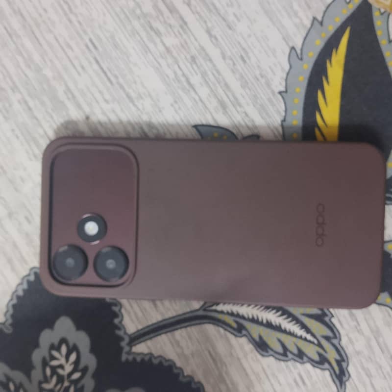 OPPO A6 4