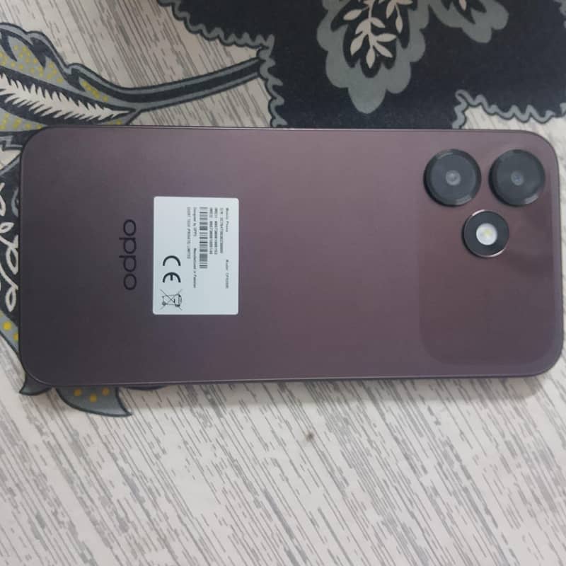 OPPO A6 7