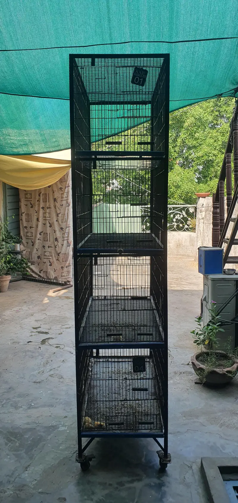 selling cage of size 1.5 x 3 foot — photo 2