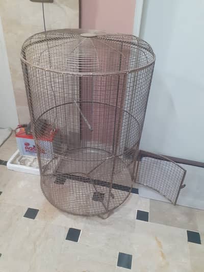 Raw parrot cage