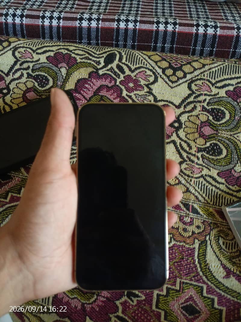 Apple iPhone 13 Pro 2