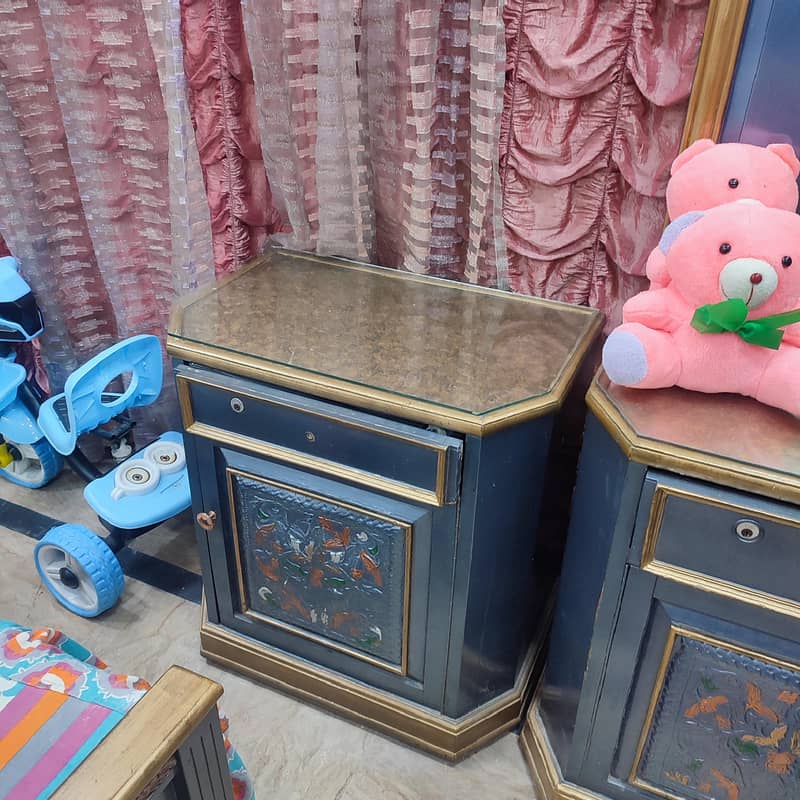 king size bed 3