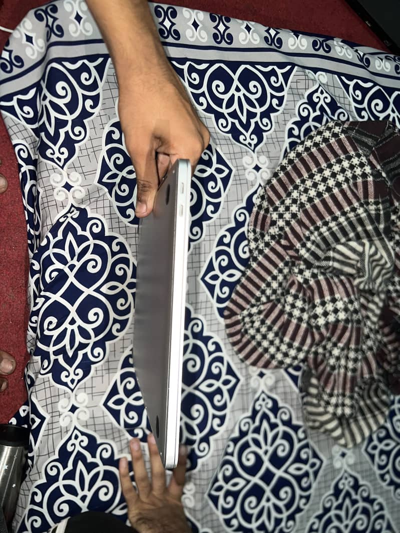 MacBook pro 5