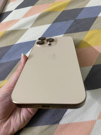 Apple iPhone 16 Pro Max JV 256GB – Desert Titanium