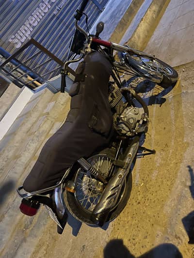 CG 125 | 2018 model | Karachi registered