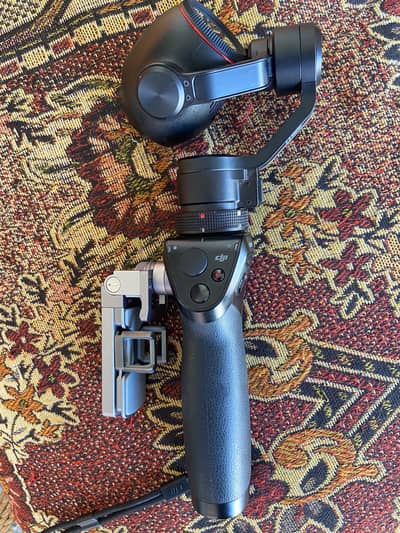 Used Camera available interested people come inbox please