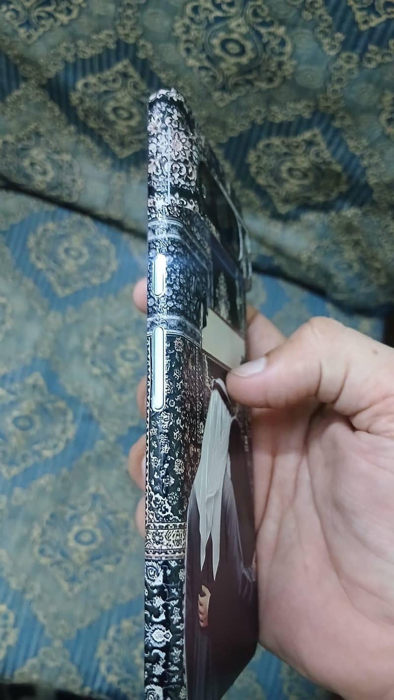Google Pixel 8 Pro 3