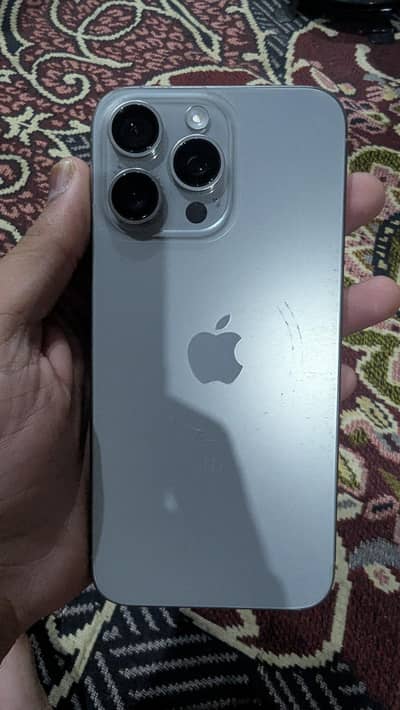 Apple iPhone 15 Pro Max