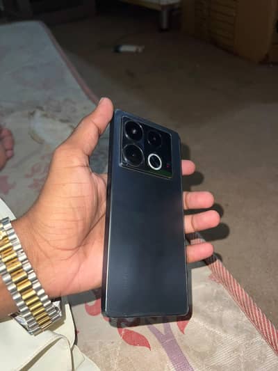 Infinix Note 40