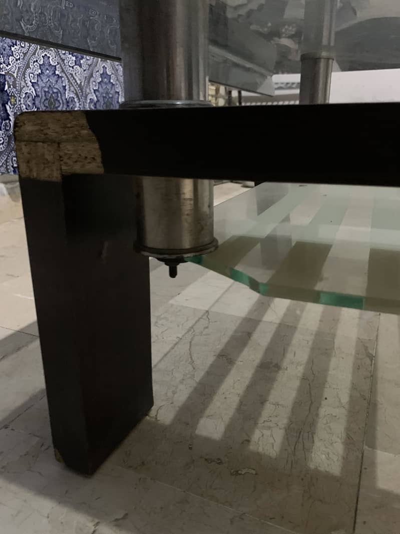 Central Table 2