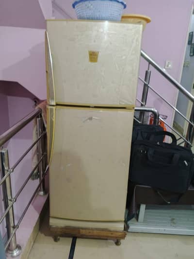 Dawlance medium size all ok running no fault