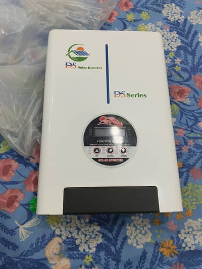 locally manufactured 10kv Desi solar inverter only  2  months used