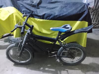cycle for sale urgent contact on 03335088802 wtsaoo