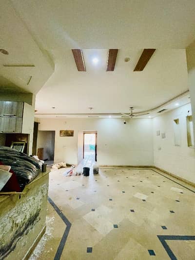 10 Marla Upper Portion For Rent in Sabzazar Near To Market Fori Rabta keray